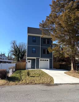 Bowie Cove- 4-level House near DC and Annapolis