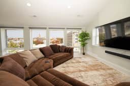 Charmcity Residences- Unit 4